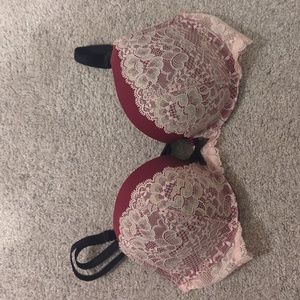 Victoria's secret push up bra, 34C